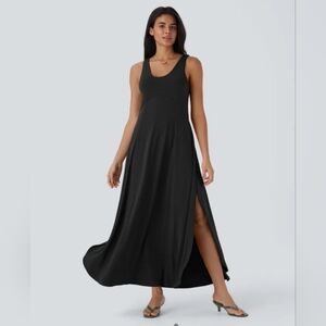 HALARA U-Neck Flowy Black Maxi Dress With High Side Slits